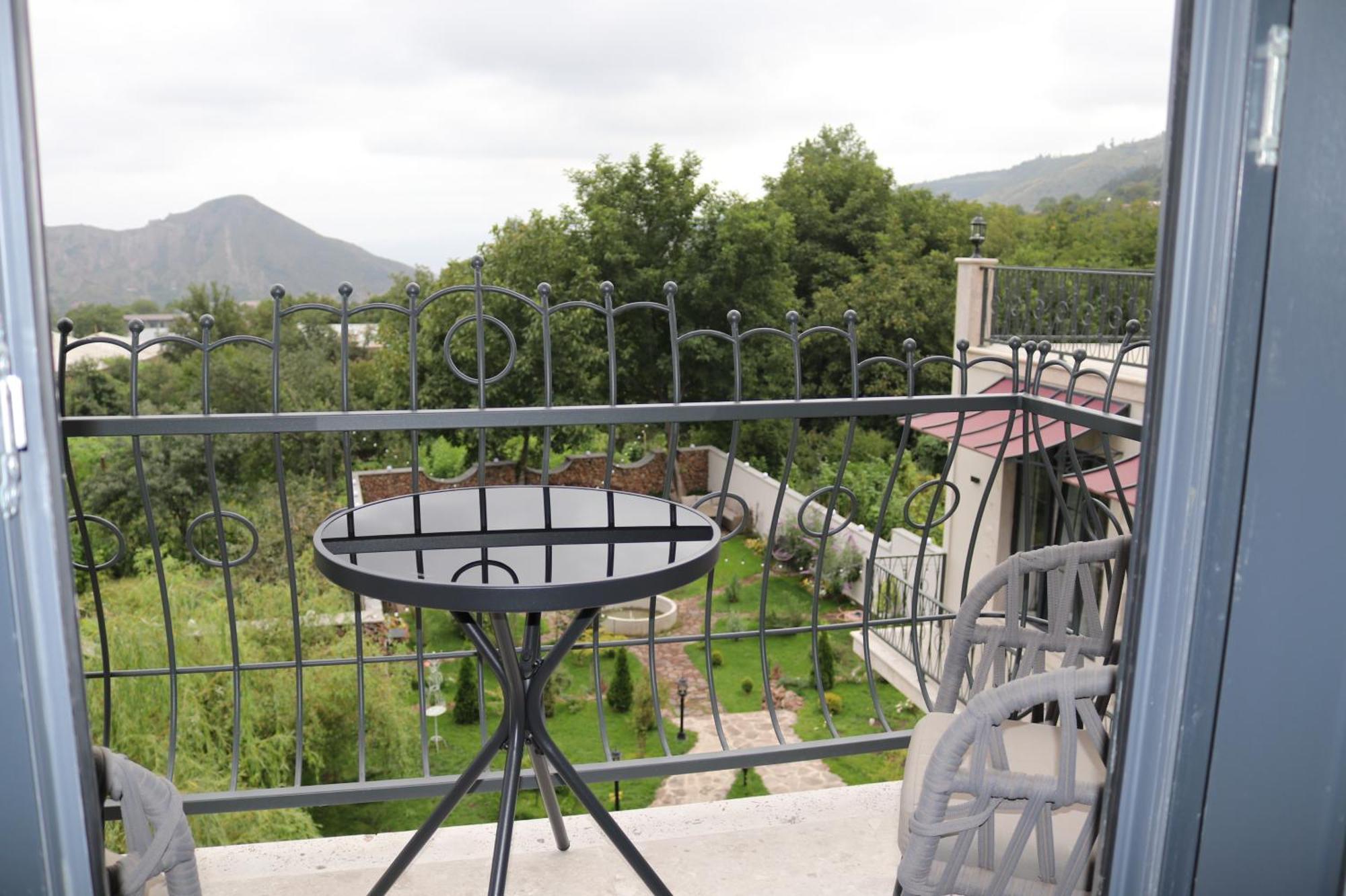 Redroof Country House Hotel Goris Zimmer foto