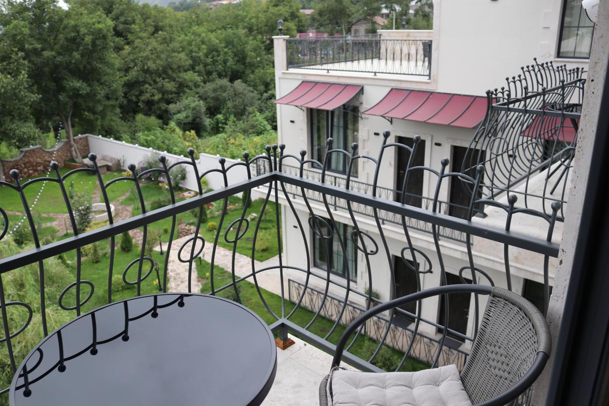 Redroof Country House Hotel Goris Zimmer foto