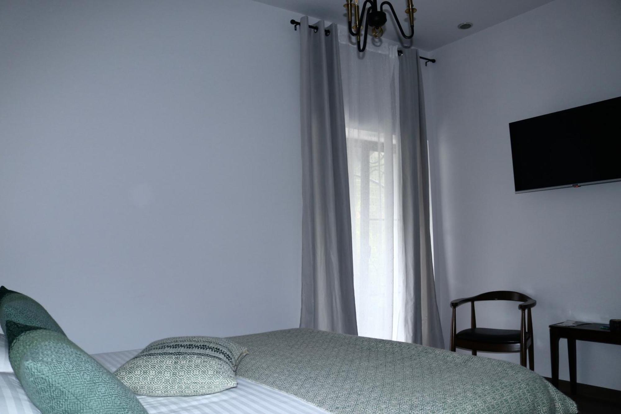 Redroof Country House Hotel Goris Zimmer foto